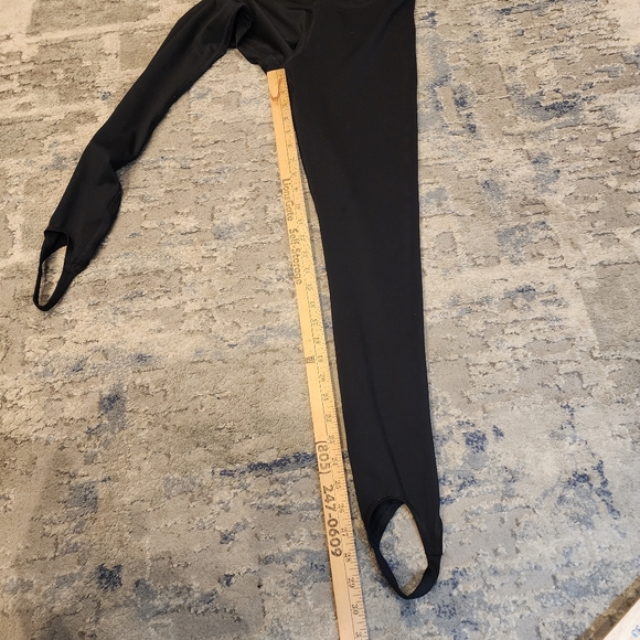 REVOLVE WellBeing + BeingWell FlowWell Sol Stirrup Legging Black Size Small - Picture 8 of 14